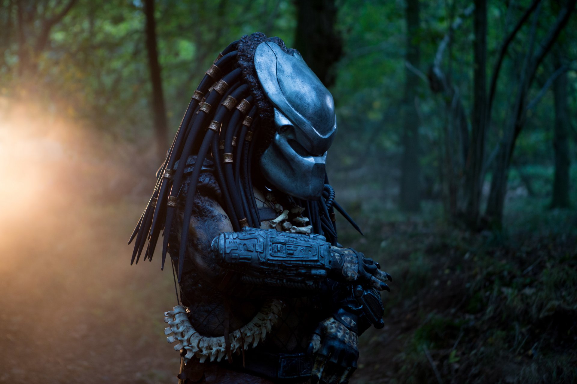 predator средневековье хищник пришелец маска шлем