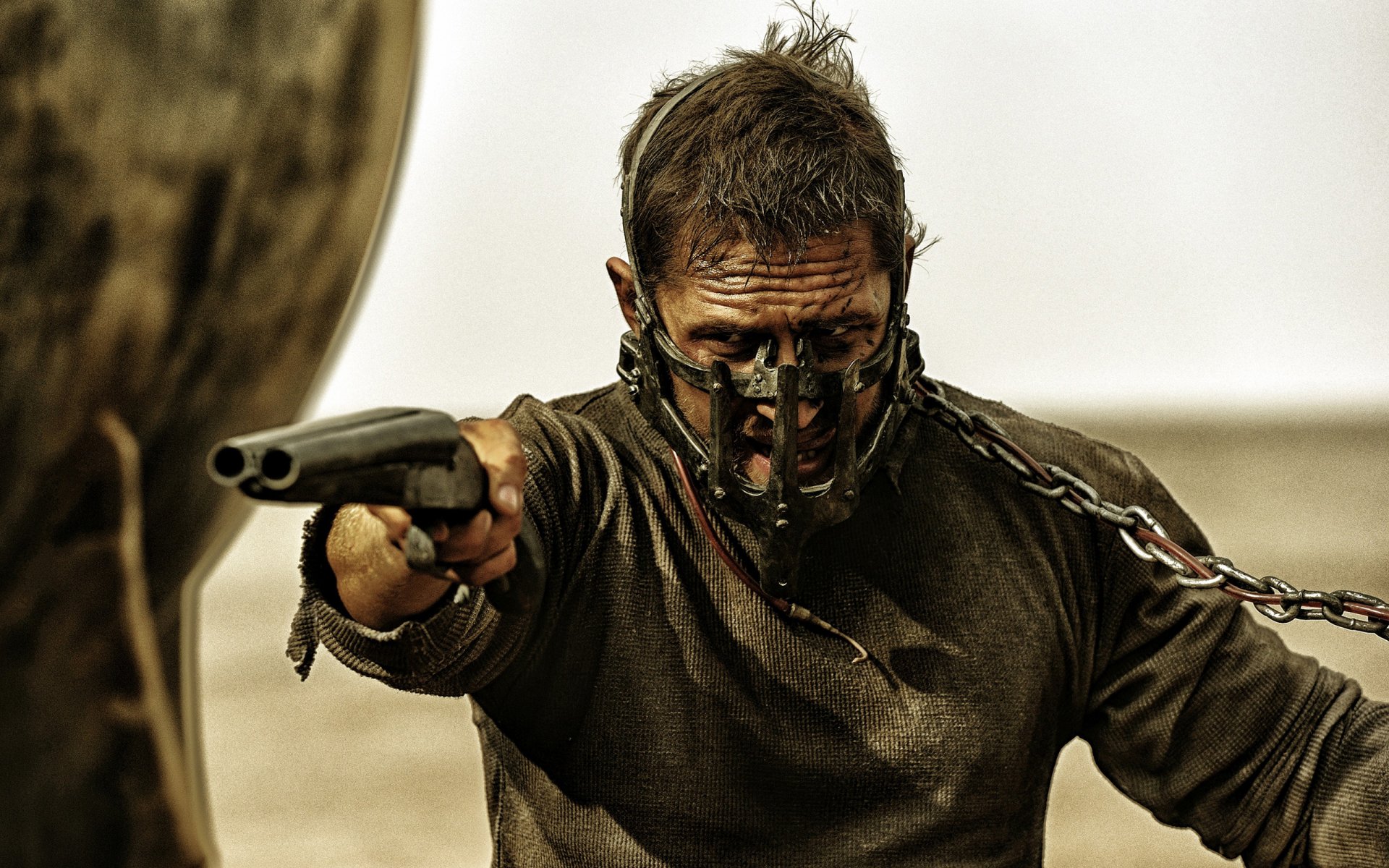 tom hardy max rockatansky escopeta mad max: fury road mad max: fury road post-apocalypse