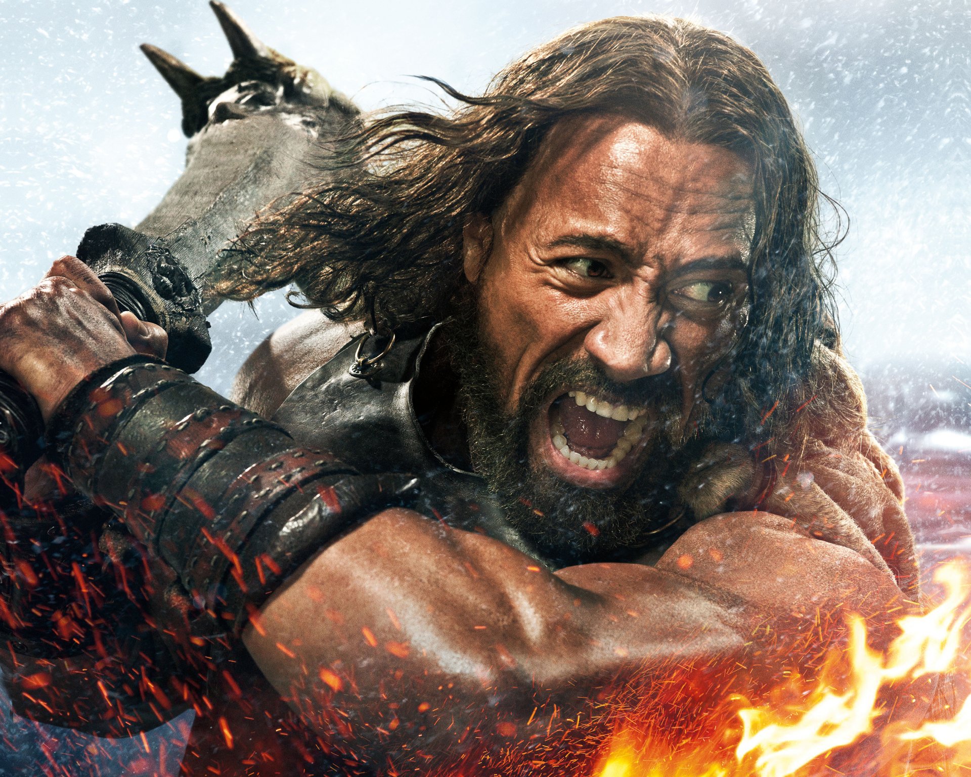 herkules herkules film film 2014 dwayne johnson action abenteuer fantasy mythologisch held kämpfer mann körper rüstung waffe haar gesicht feuer wirkung situation hd hintergrundbilder