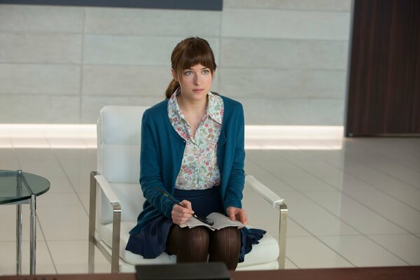 Dakota Johnson from 50 Shades of Grey, Grey s Interview Scene