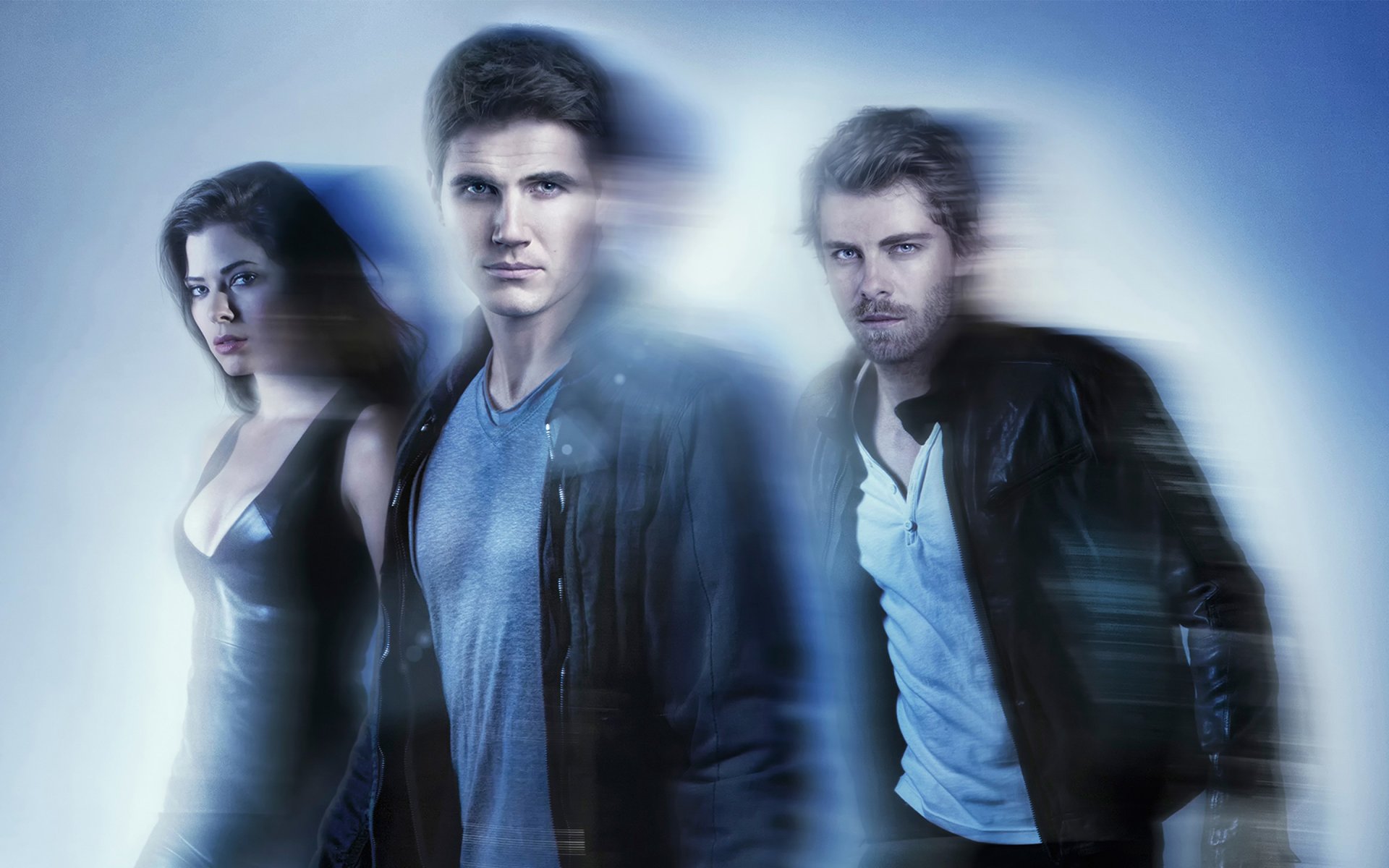 les hommes du futur série télévisée peyton list robbie amell luke mitchell