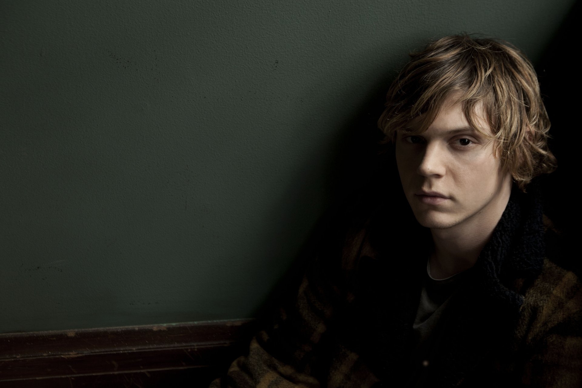 evan peters american horror story movie