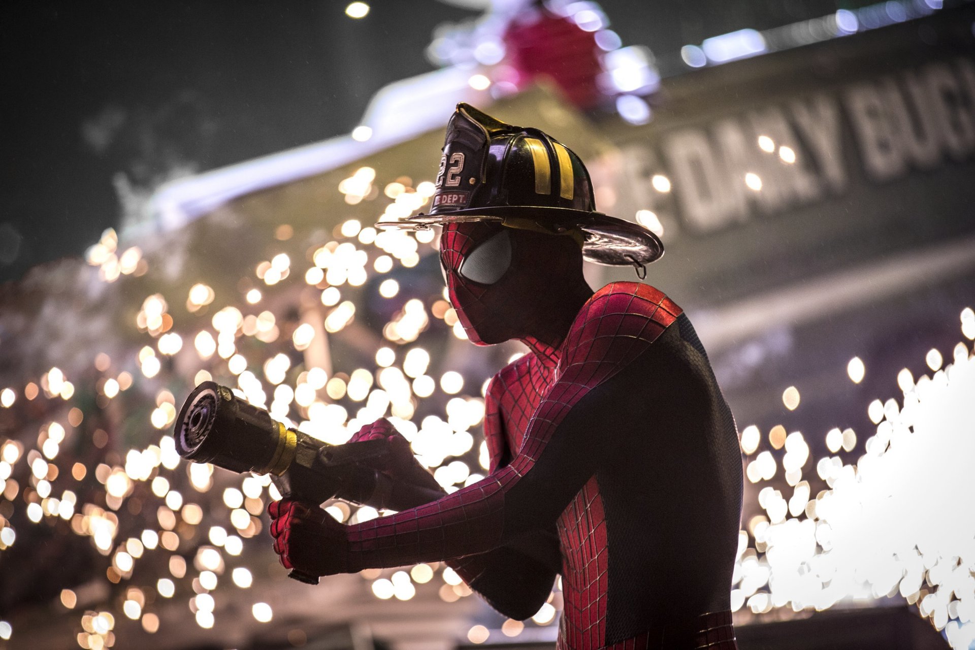 the amazing spider-man 2 nuevo spider-man 2 andrew garfield peter parker spider-man casco fondo