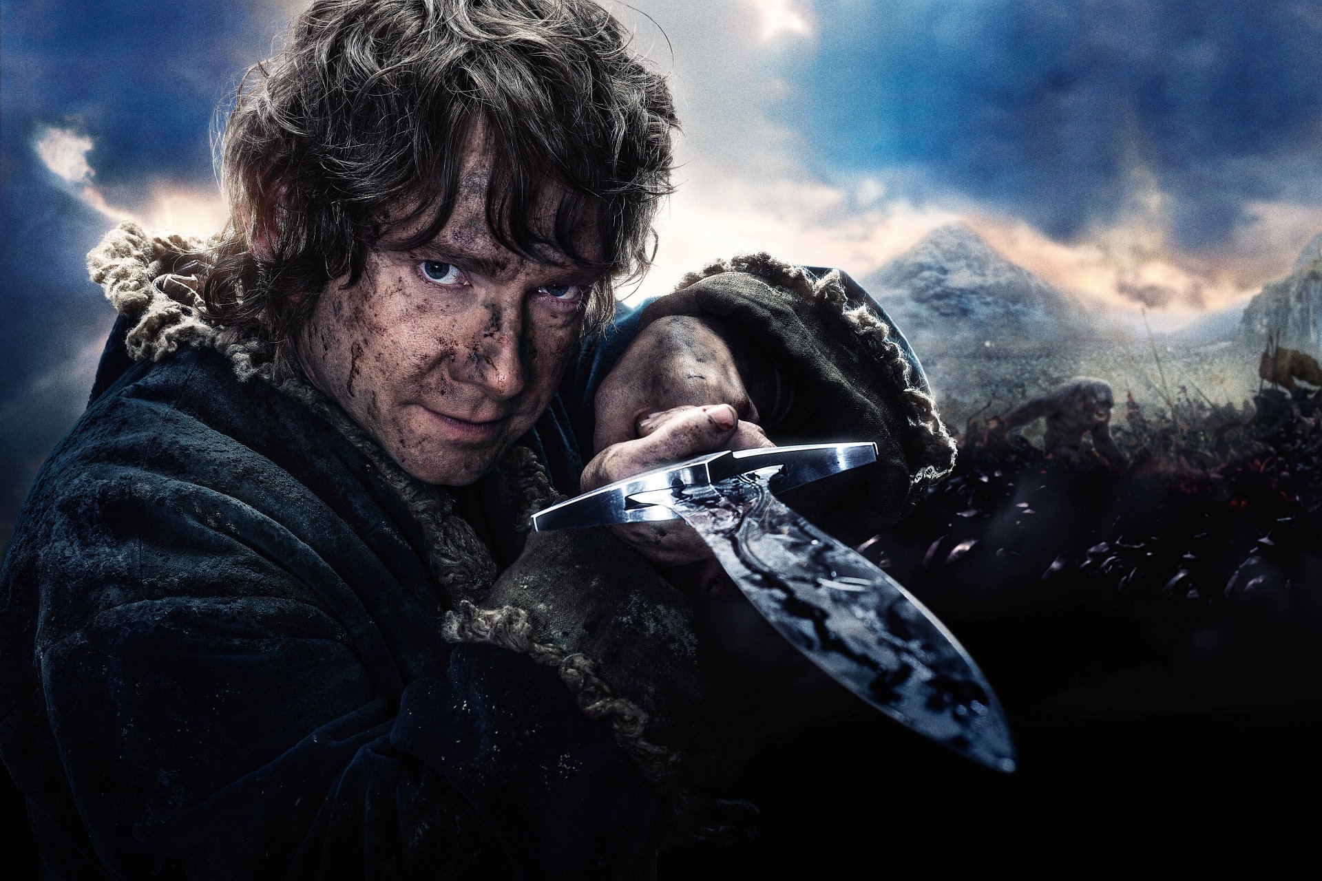 le hobbit: la bataille des cinq armées le hobbit 3 le hobbit désigner bataille de cinq armée film film 2014 martin freeman bilbo baggins new line cinema metro-goldwyn-mayer mgm warner brothers picchers aventure fantastique homme arme épée ennemi armée château mou