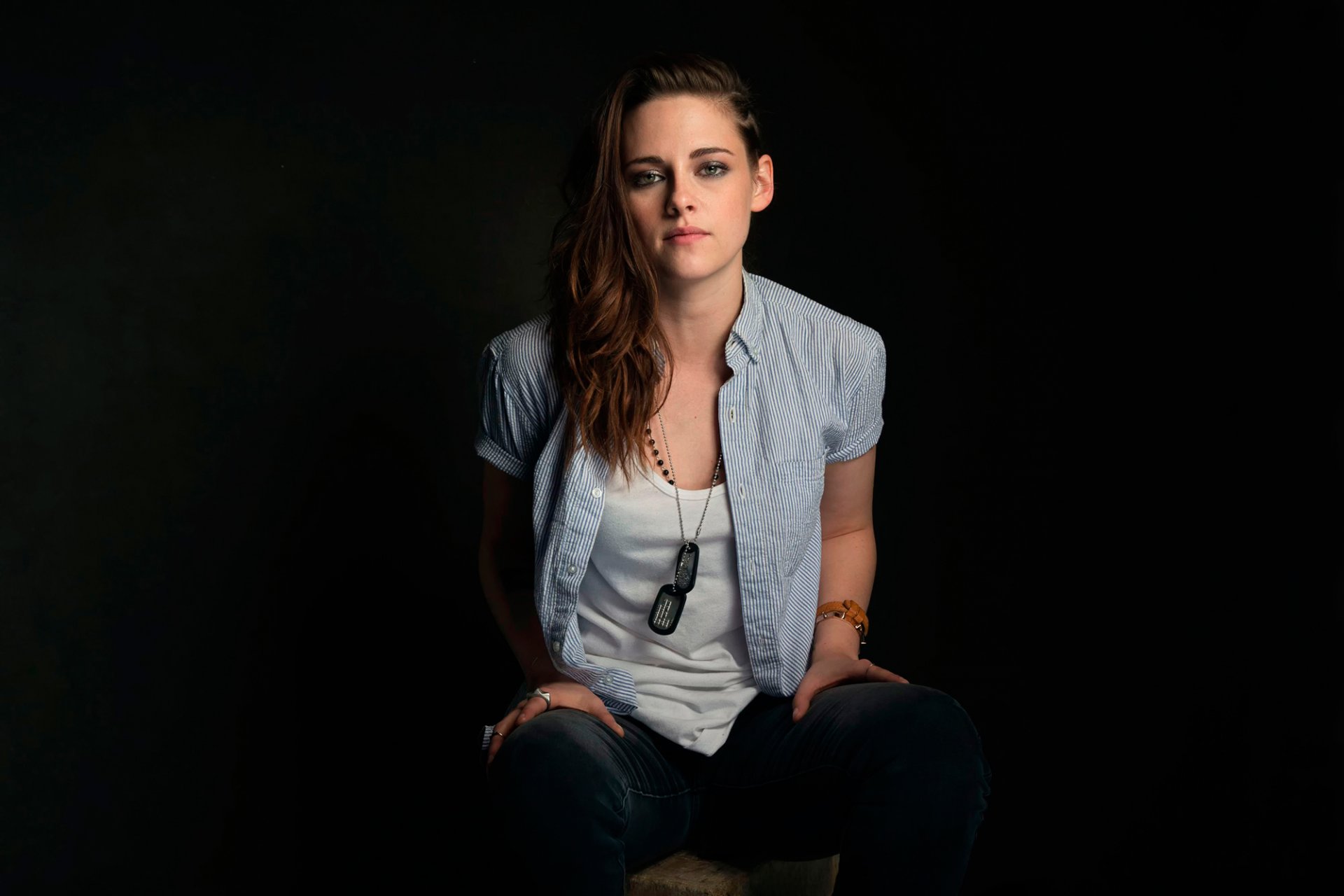 kristen stewart sesja zdjęciowa film obóz x-ray obóz x-ray