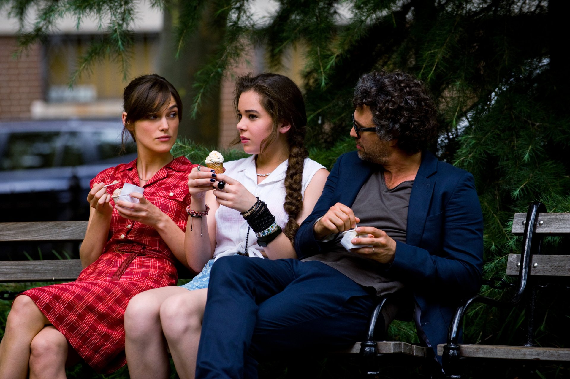 begin again once in your life keira knightley hailee steinfeld mark ruffalo