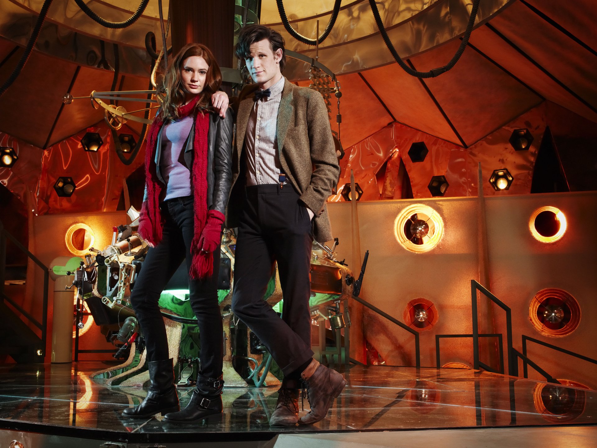 doctor who matt smith amy pond amy pond karen gillan tardis konsole plattform tv-serie