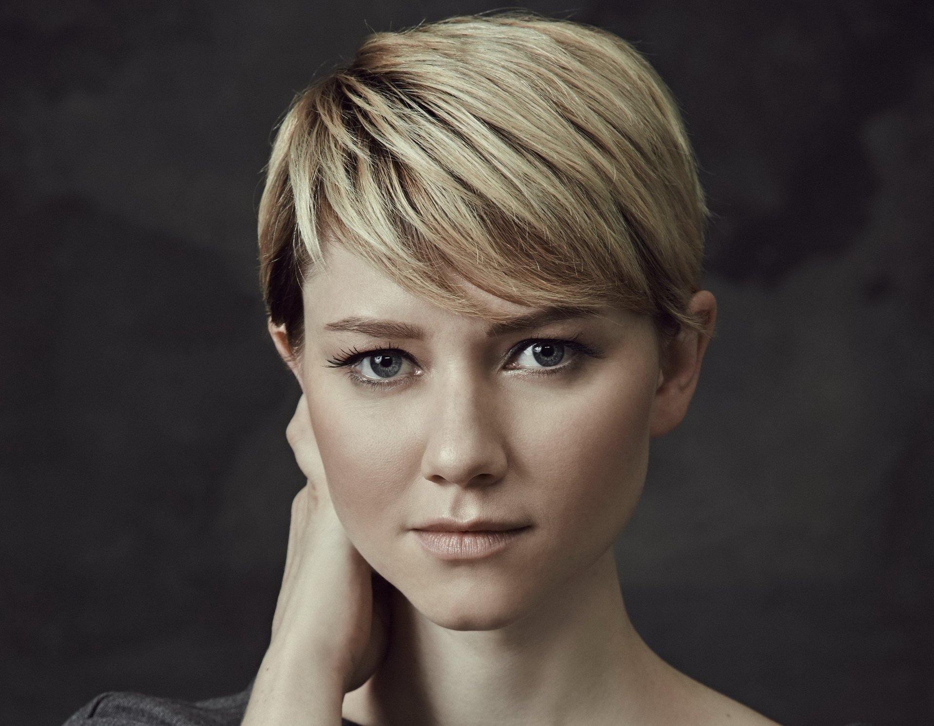 valorie curry emma hill seguaci come segue