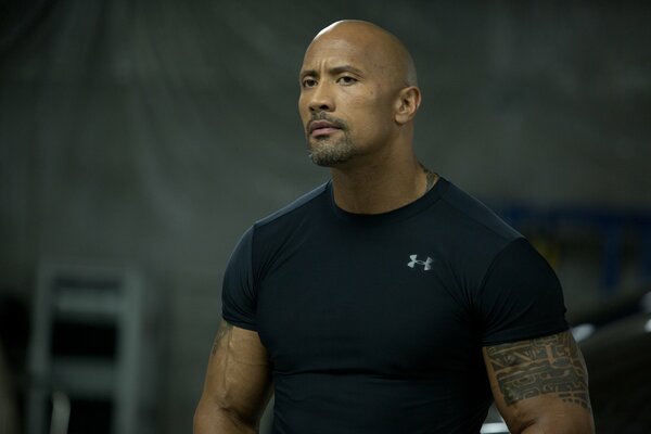 Dwayne Johnson nel film Fast and Furious 6