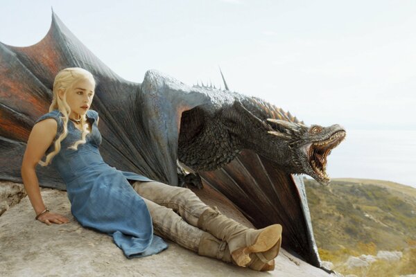 Game of Thrones. Daenerys et le dragon