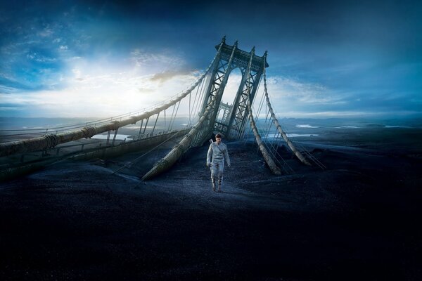 Cover for the film Oblivion with Tom Cruise