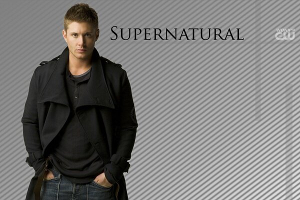 Wallpaper mit einem Schauspieler aus der Serie Übernatürlich. Schauspieler Jensen Eccles. Dean winchester Wallpaper aus der Serie