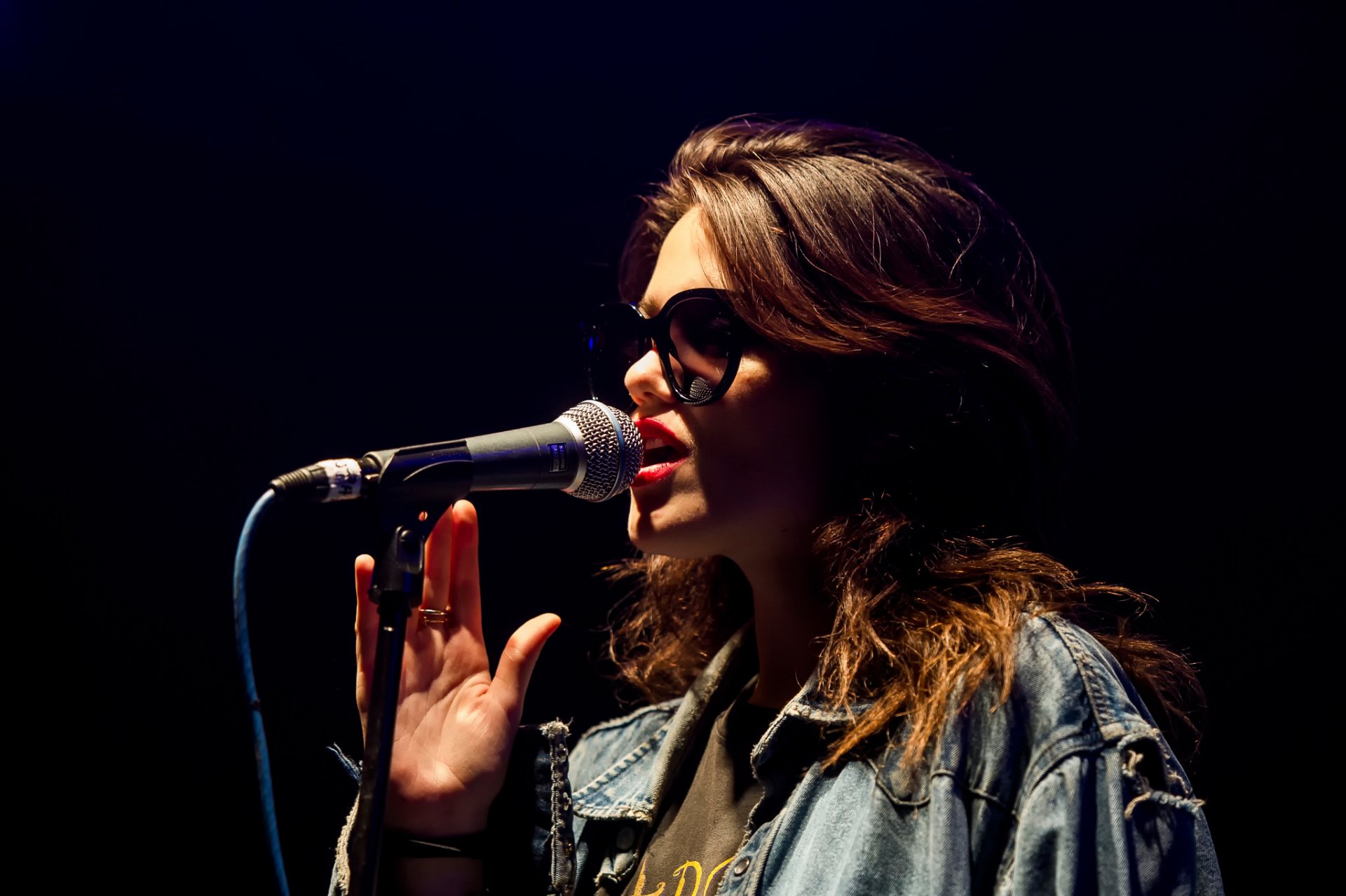 sky ferreira en vivo en hong kong