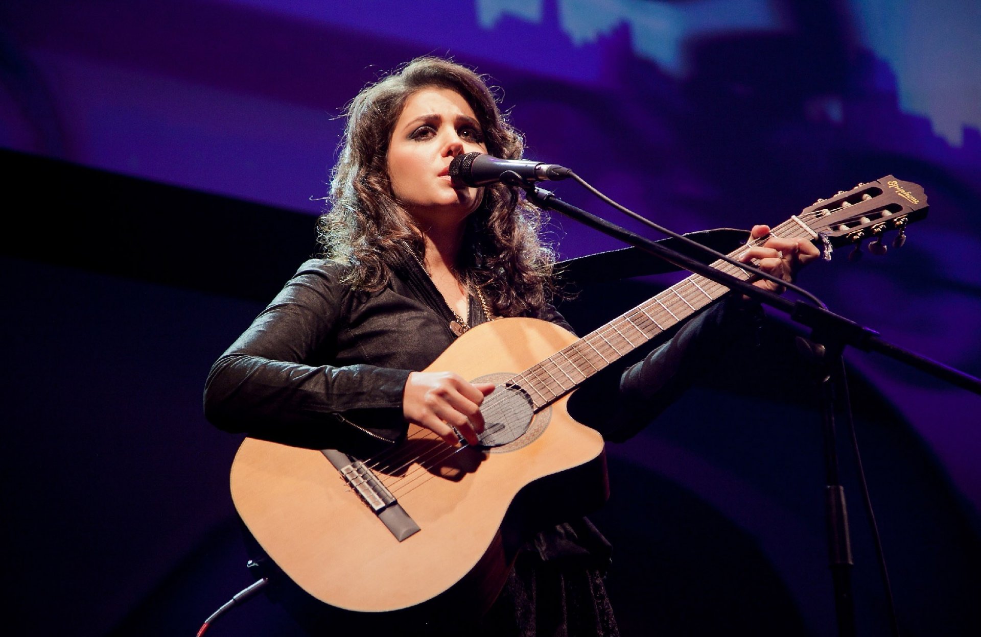 katie melua musik mädchen sängerin gitarre