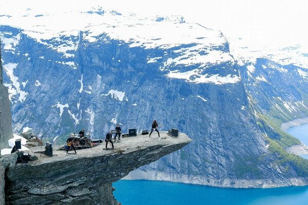 The top of the mountain. Concert on the mountain