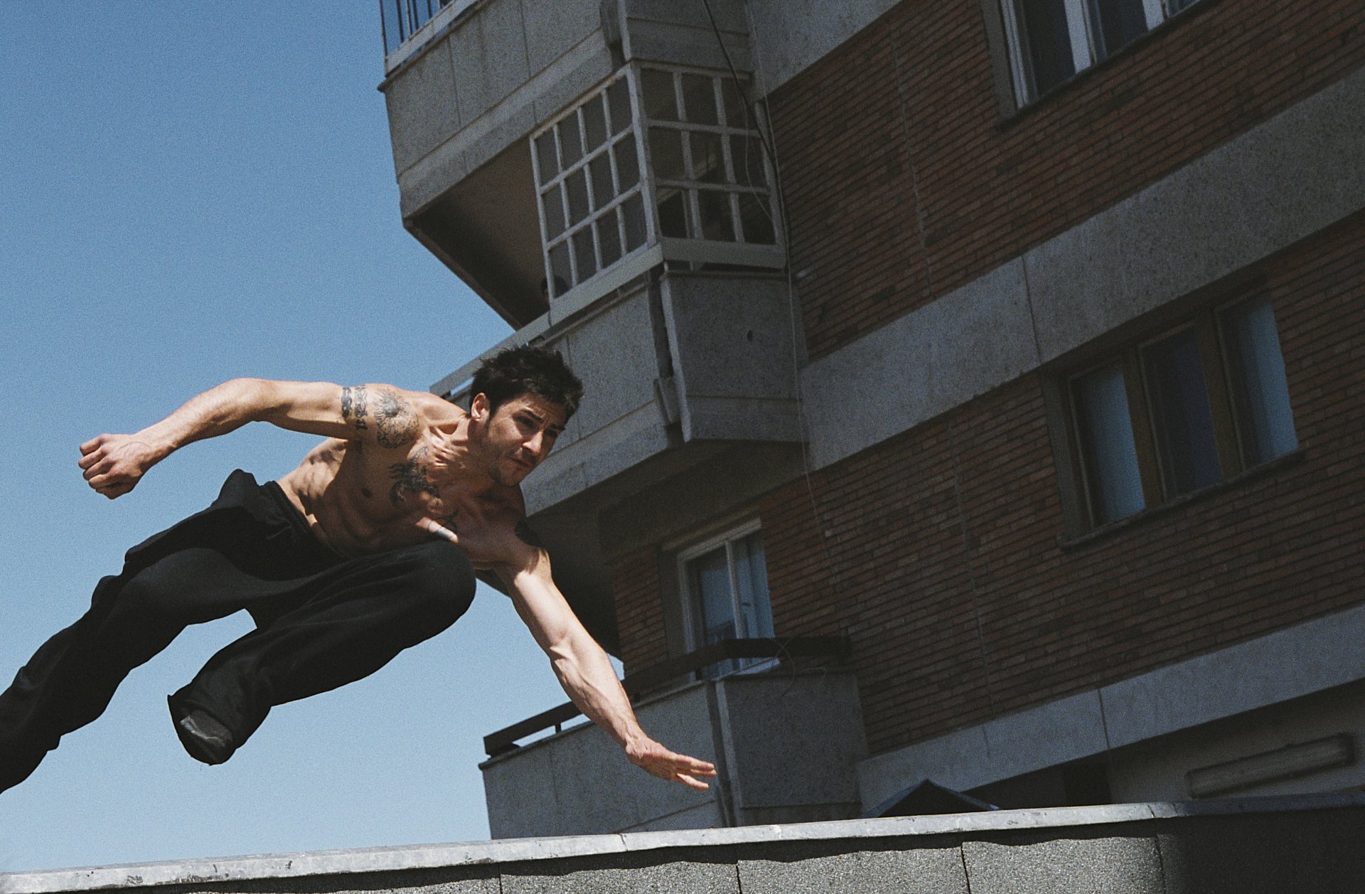 13e arrondissement banlieue 13 david belle david belle parkour