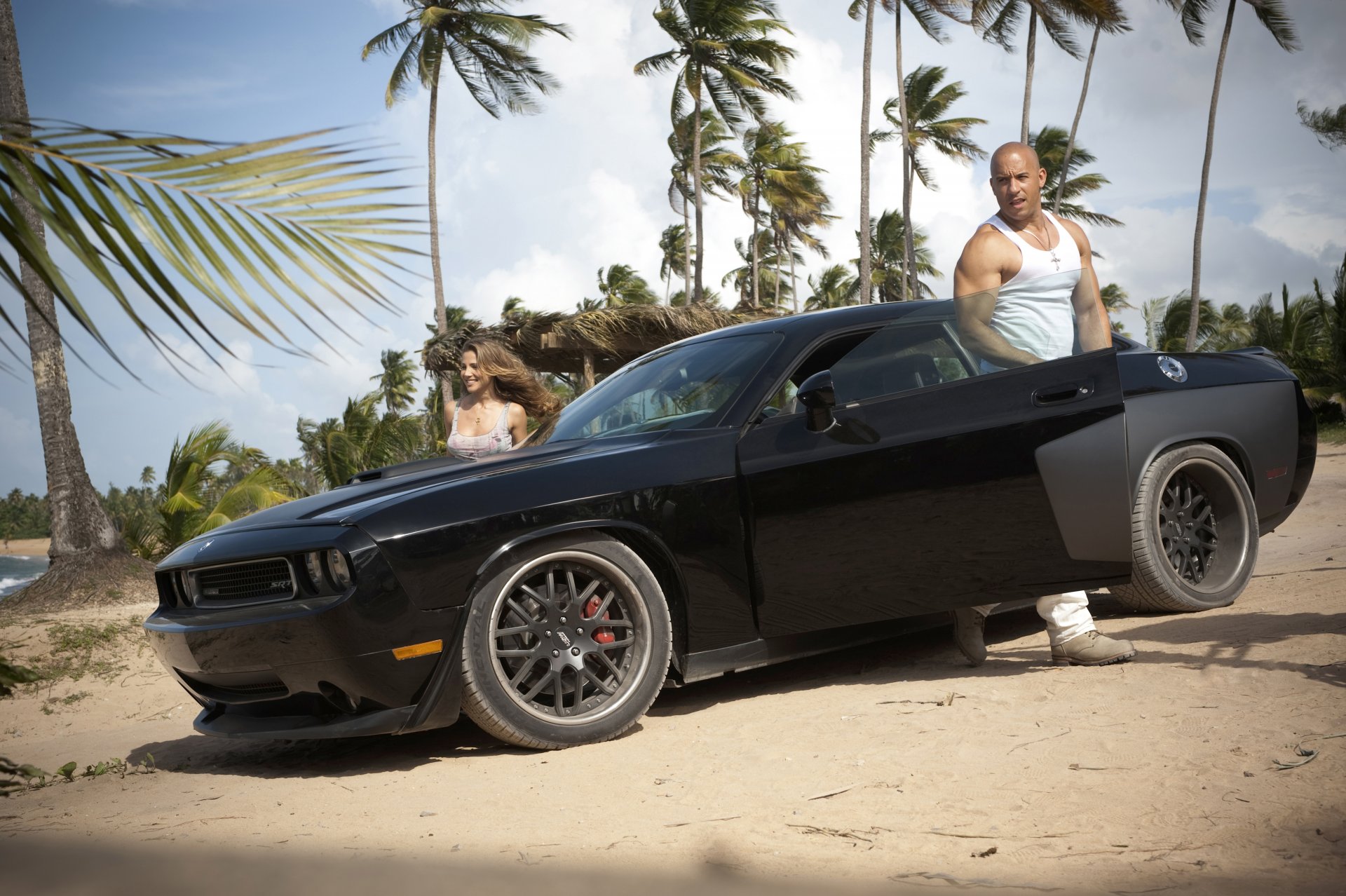 vin diesel esquivar challenger cien película rápido y furioso 5 fondo de pantalla