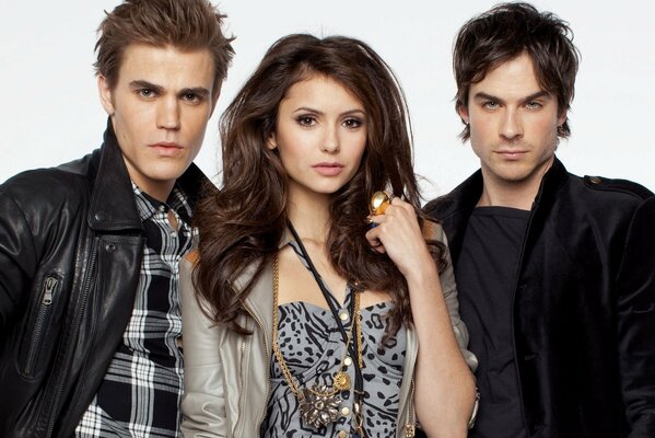 The Vampire Diaries es una serie de televisión caliente