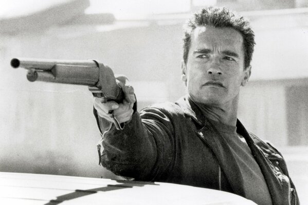 Arnold Schwarzenegger w filmie Terminatro 2 