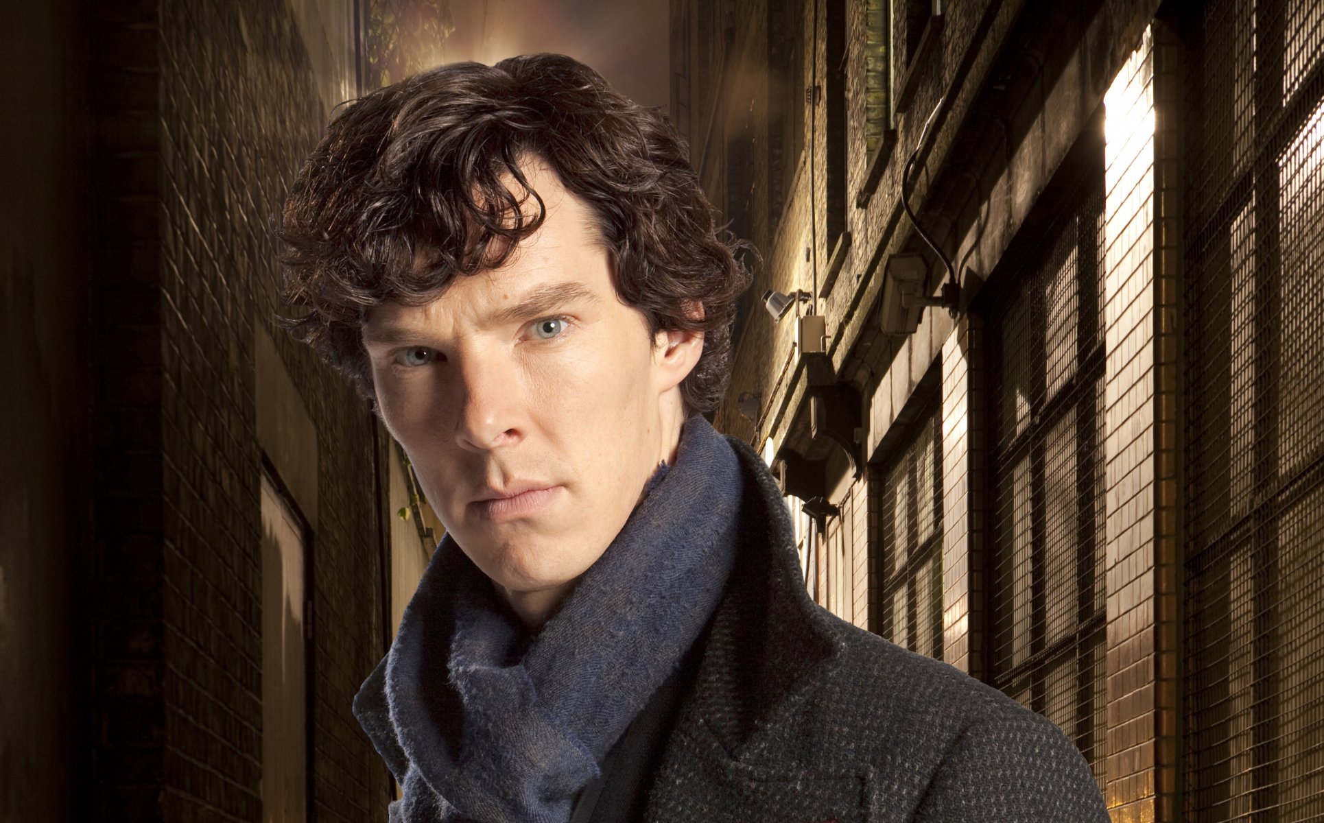 serie de televisión sherlock bbc holmes benedict cumberbatch póster