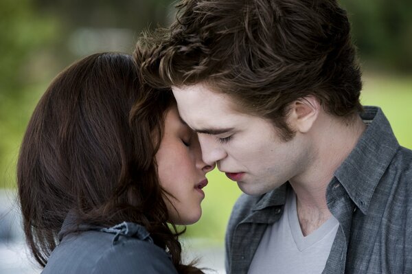 Il bacio di bella ed Edward da Twilight