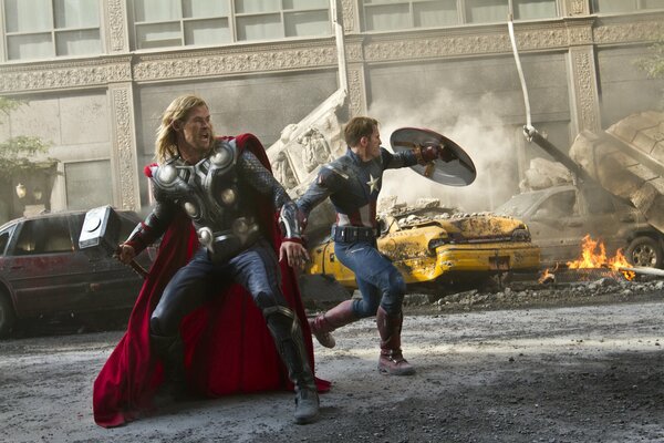 Helden von Thor und Captain America der Avengers