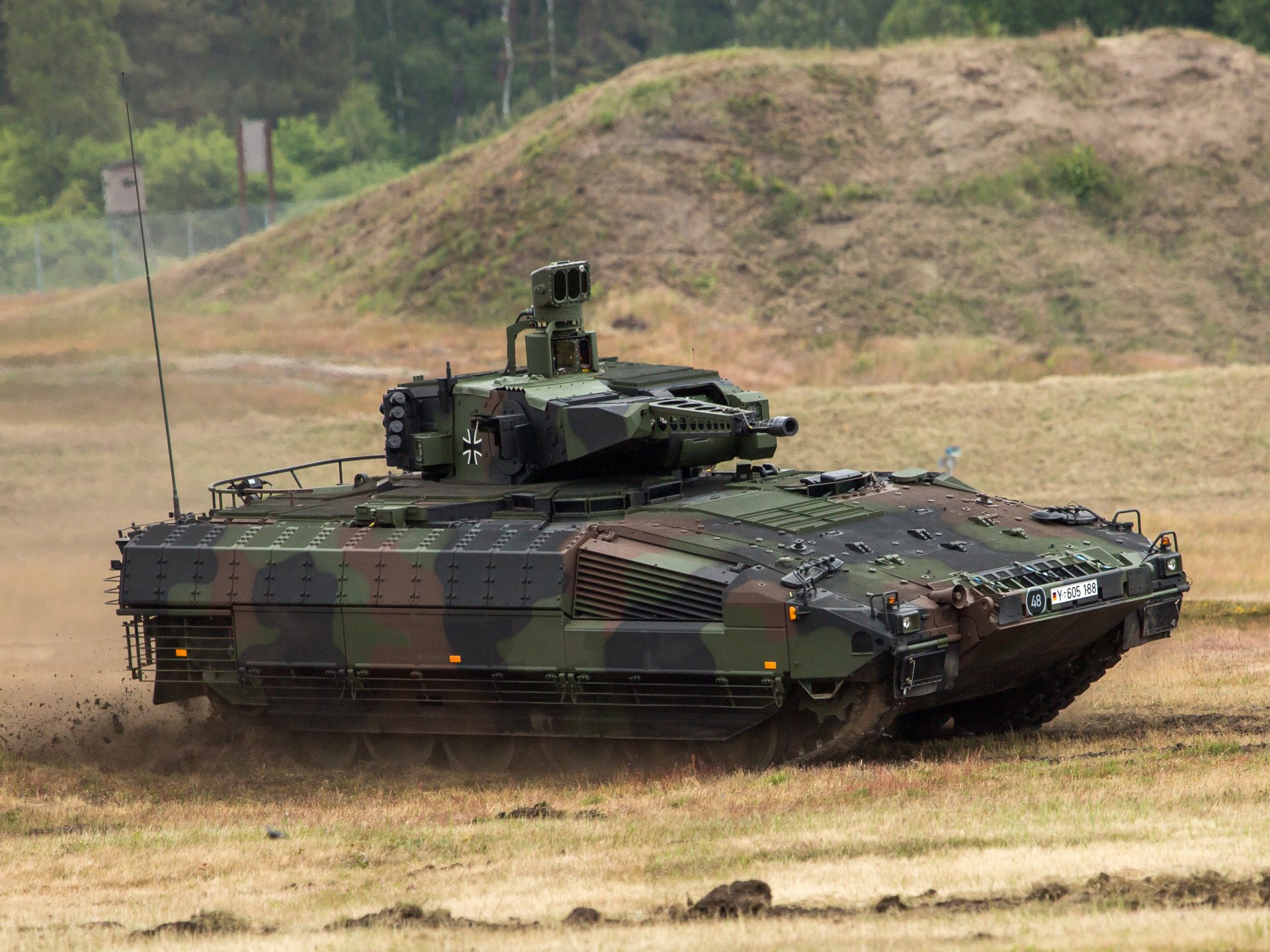 puma schützenpanzer alemán blindado combate vehículo infantería polígono