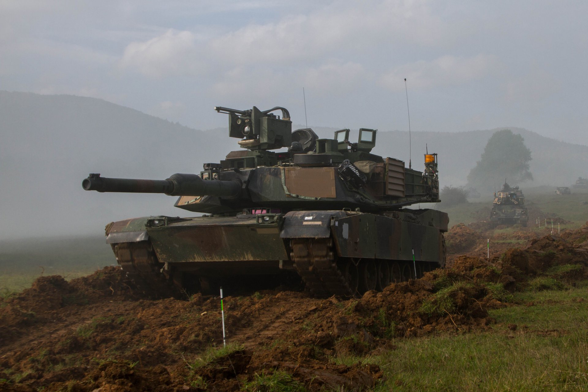 m1a2 abrams tanque vehículos blindados campo