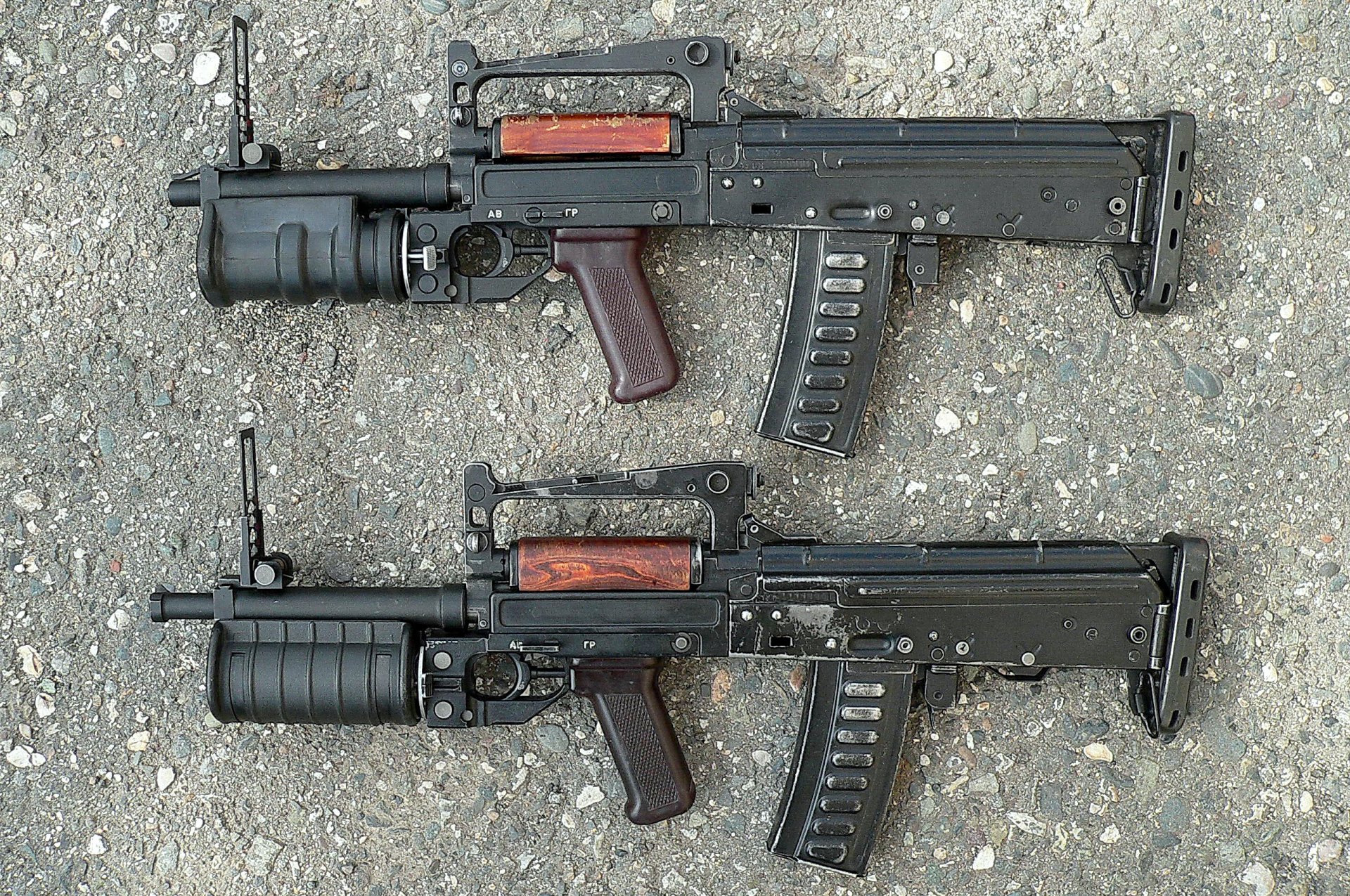 russe d assaut complexe ots-14 orage conçu tskib soo en 1989 année variante automatique aks74u fait par schéma bull-pap sur il installé plusieurs simplifié sous-canon lance-grenades gp-25 feu divers