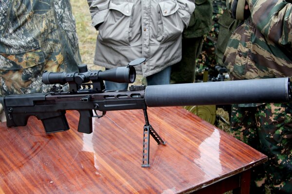 Weapons demonstration: Russian sniper rifle with silencer