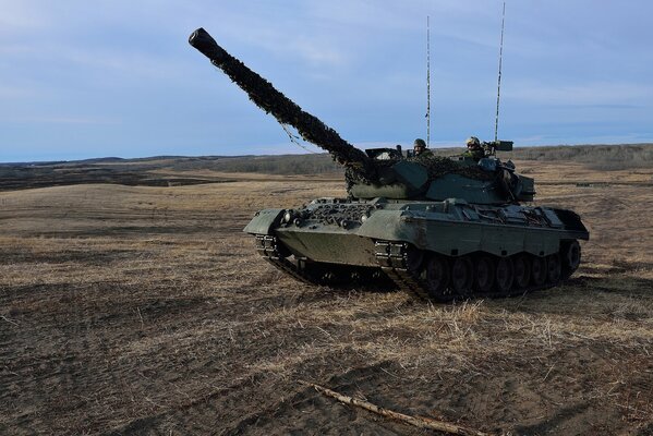 Kampfpanzer auf dem Truppenübungsplatz