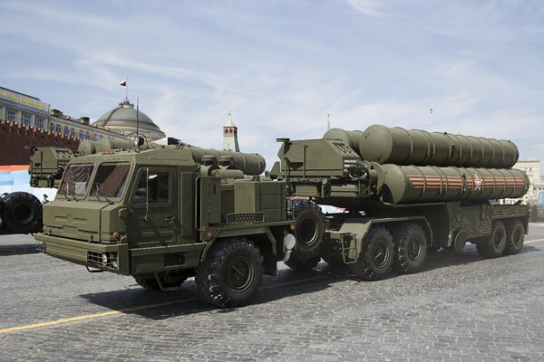 Complexe de missiles antiaériens sur la place rouge