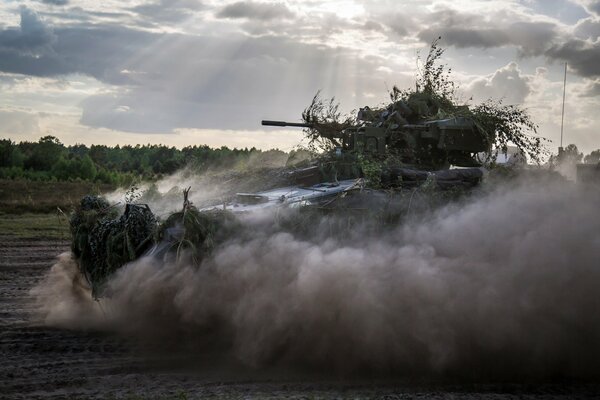 Weapon. Infantry fighting vehicle breakthrough