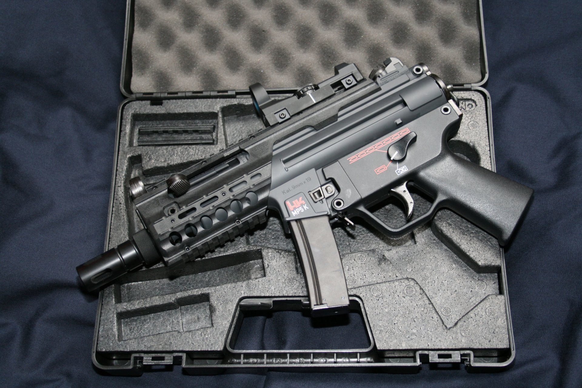 mp5k scatola arma