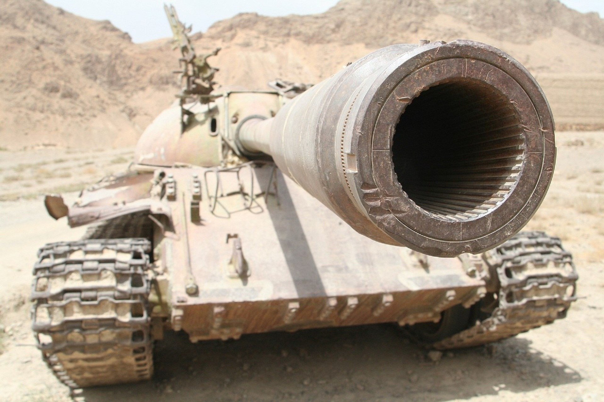 tanque cañón cañón arma