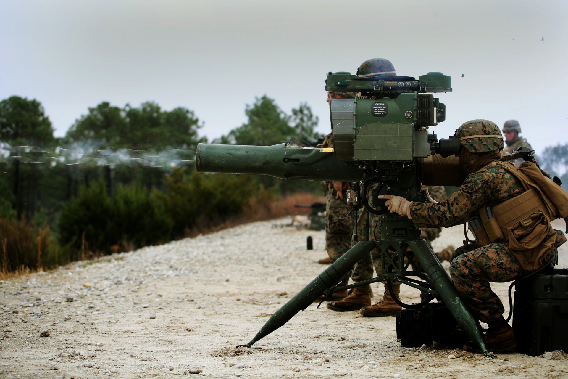 m41a4 saber schwer panzerabwehr rakete komplex soldaten waffen