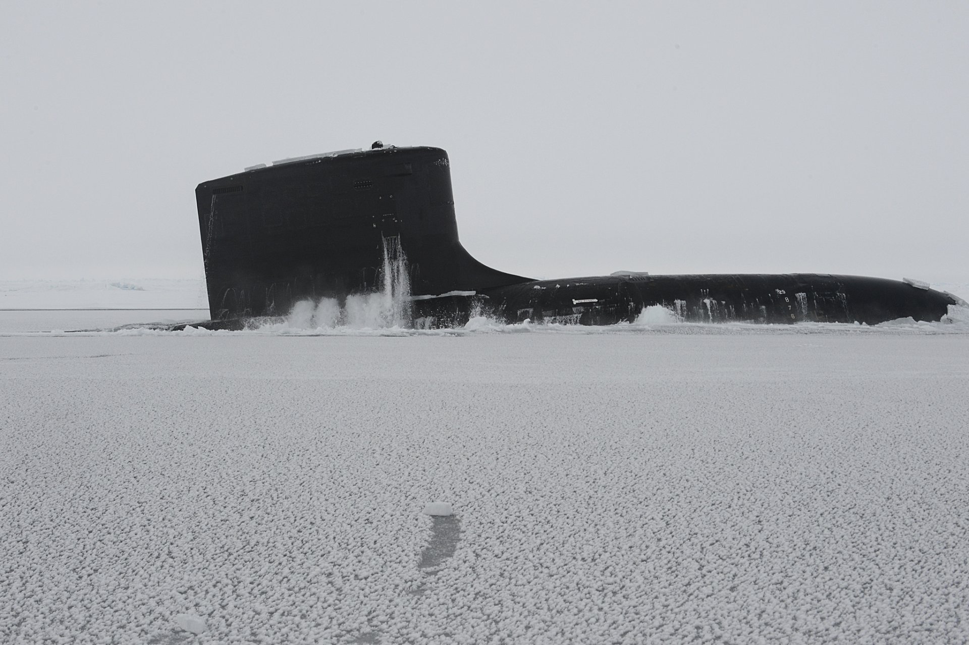 uss new mexico ssn 779 okręt podwodny ocean arktyczny wynurzenie