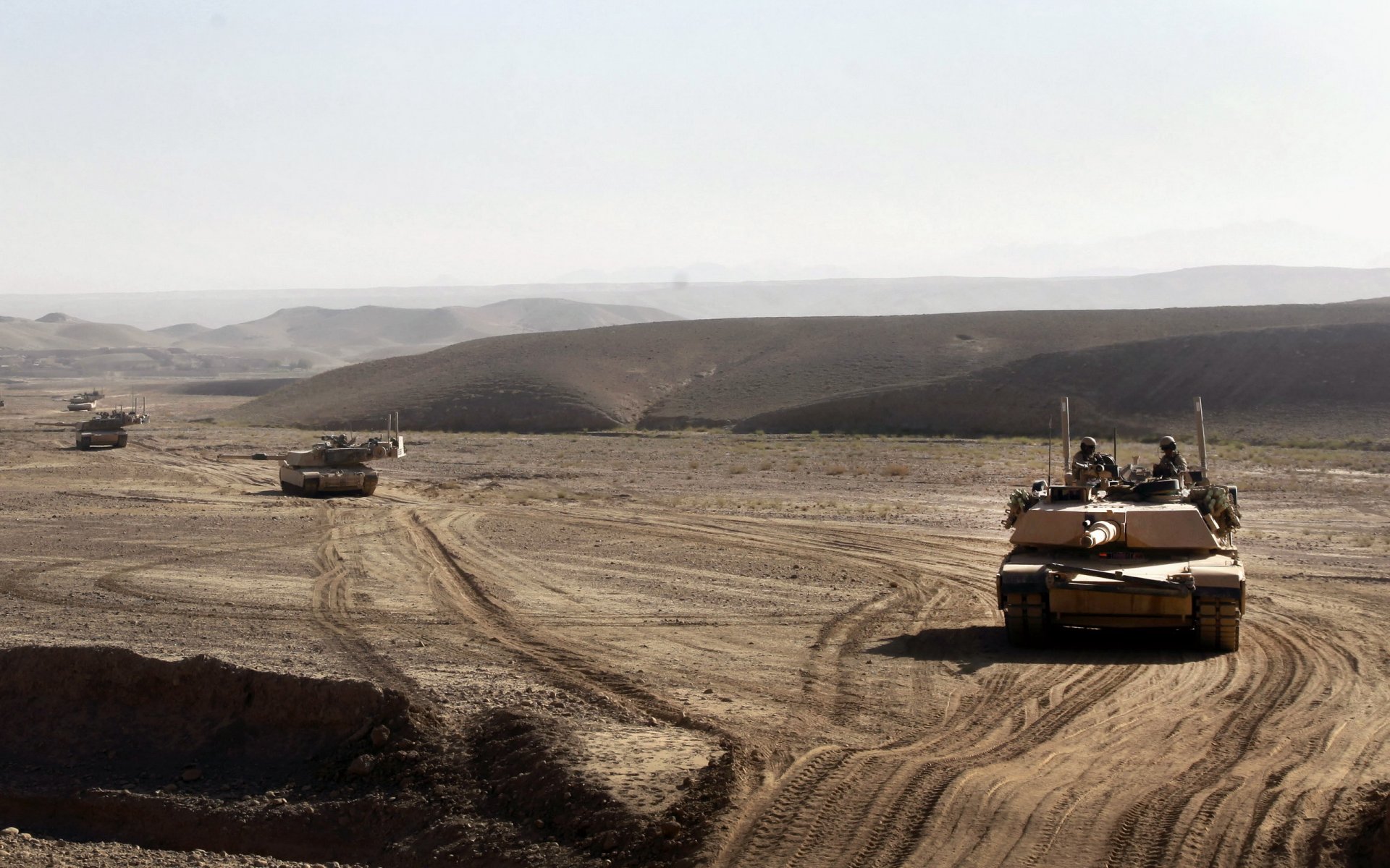 tanque cabalgata abrams tanques incursión abrams m1a1