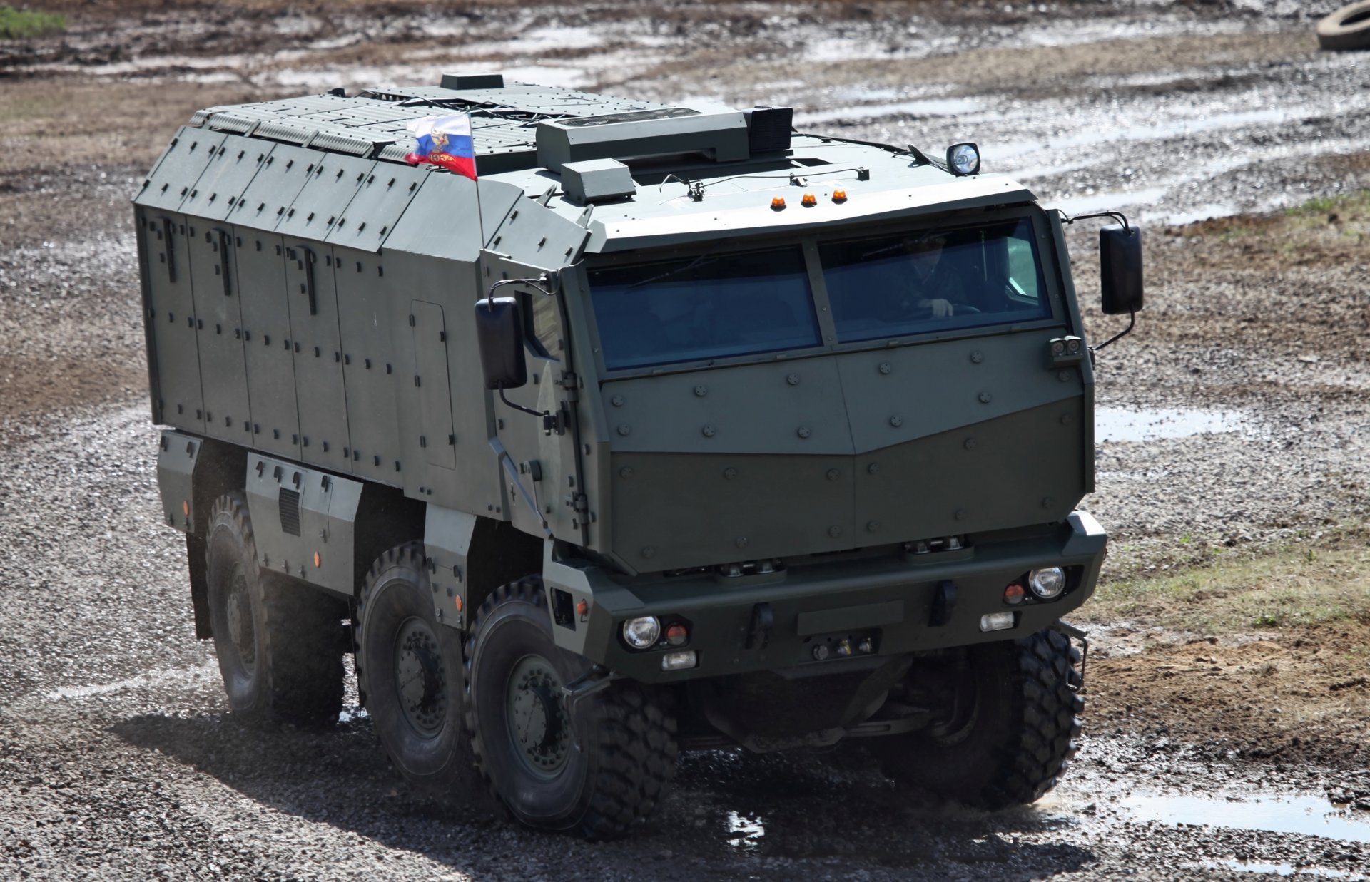 kamaz typhon multifonctionnel véhicule blindé russe