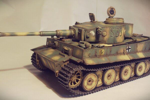 Model of the German tank s33