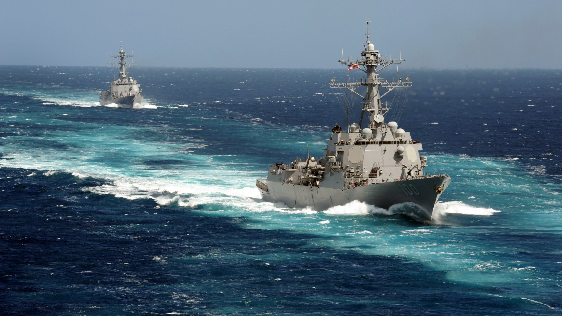 armes navires vapeur uss kidd ddg-100 destroyer destroyer haute mer horizon patrouille randonnée