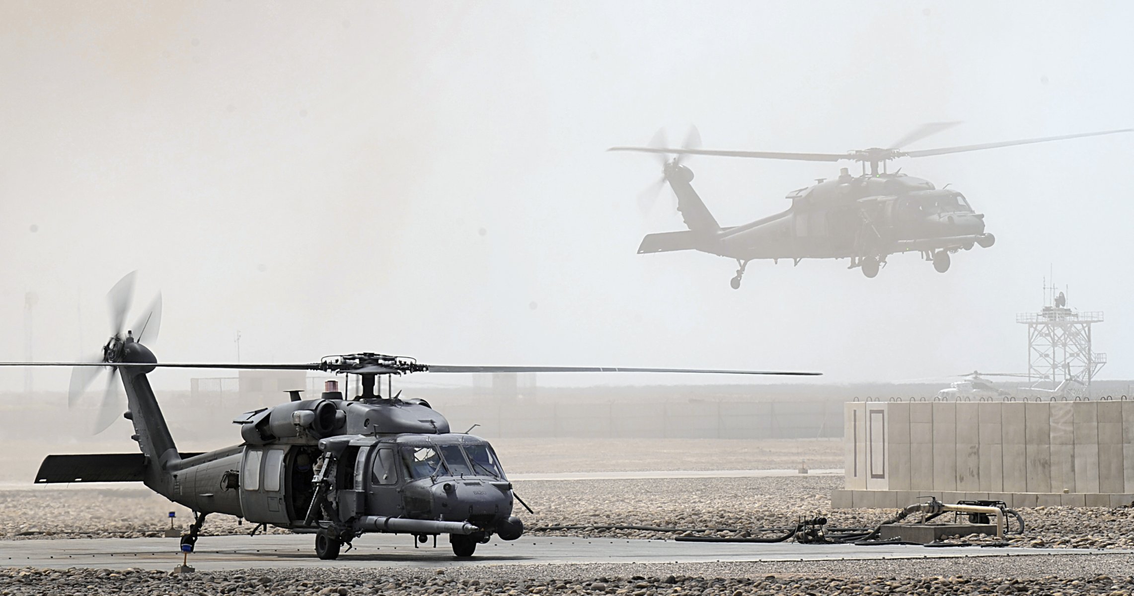 the army helicopters united states uh-60