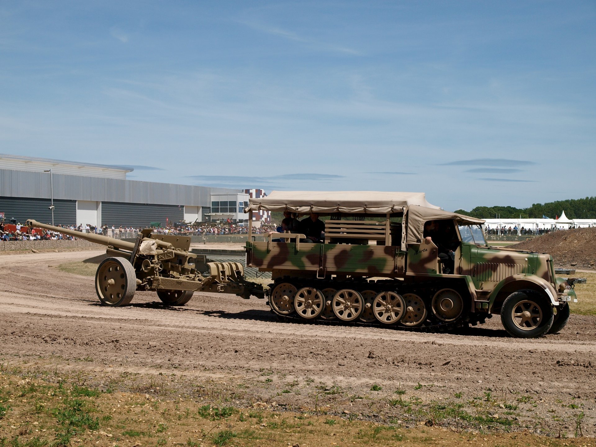 d kfz 7 alemán 8 toneladas semirremolque tractor cañón antitanque alemán pak-43/41 camuflaje coloración