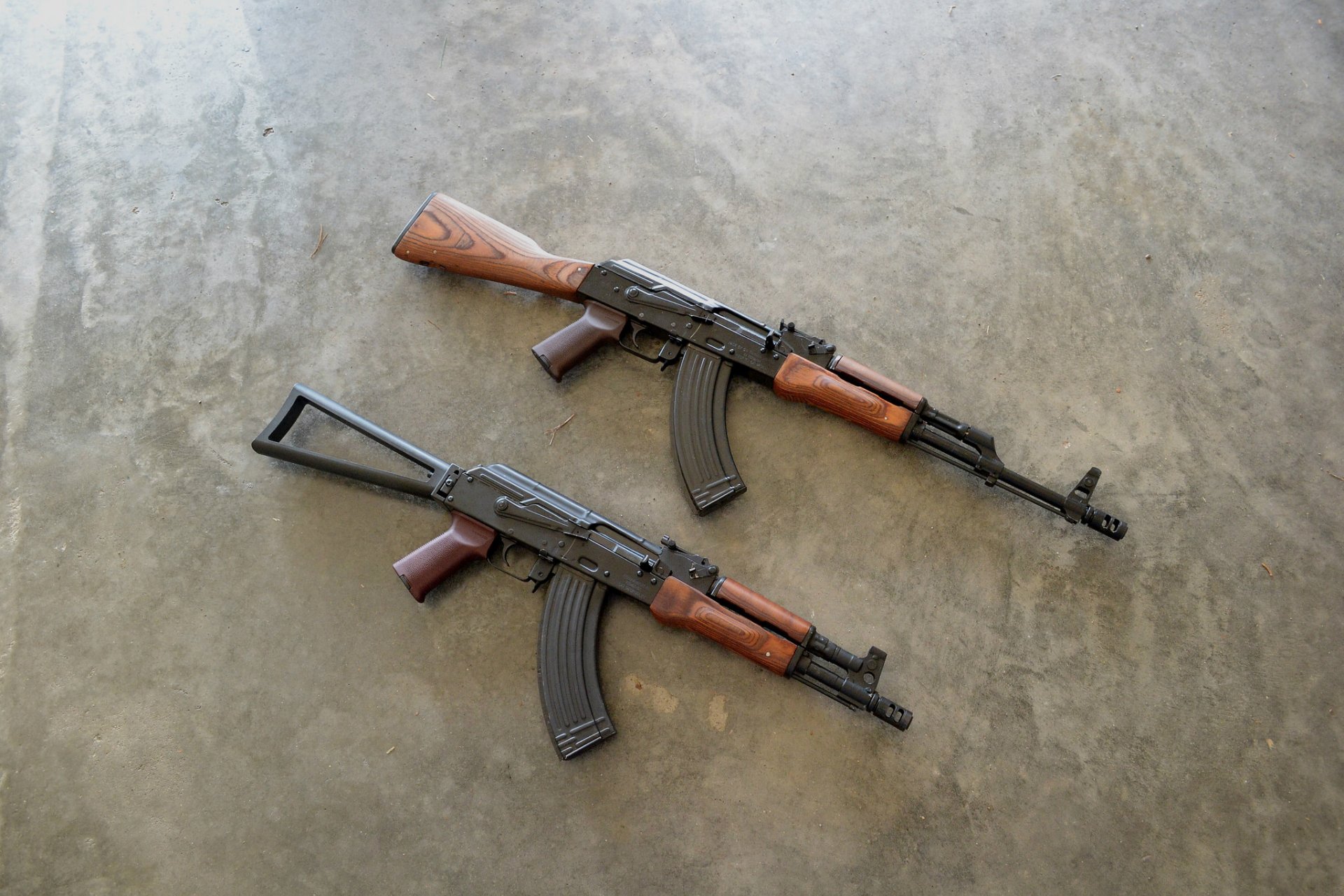 ak-74 karabiny maszynowe kałasznikowa broń tło