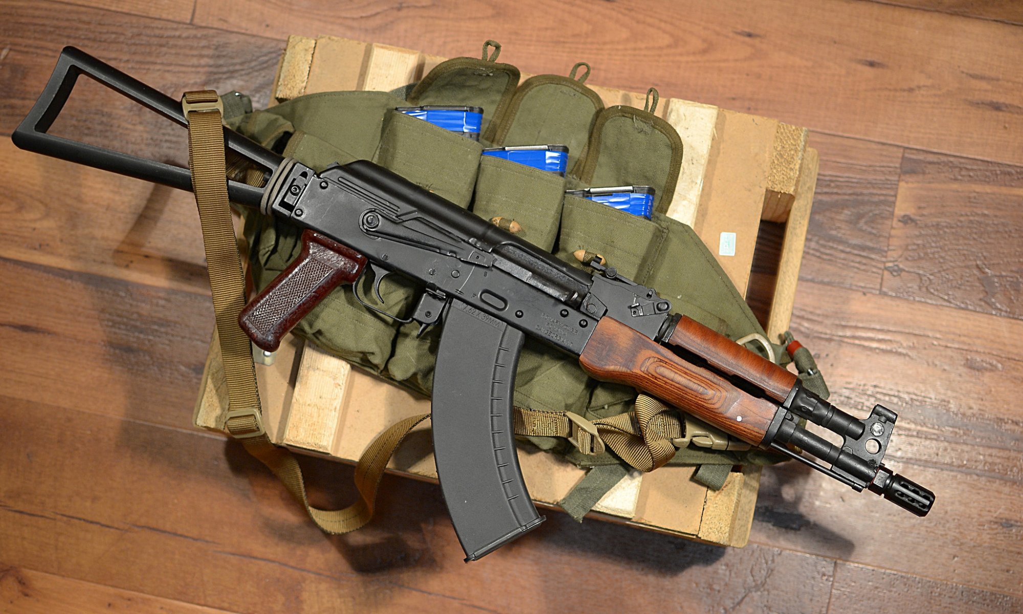 aks-74 machine kalashnikov box