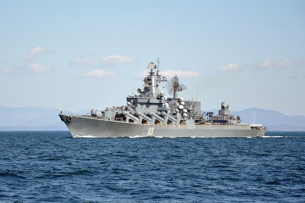 The military cruiser Varyag sails into the sea