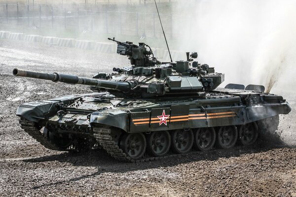 Demonstration of armored vehicles at the Orenburg training ground