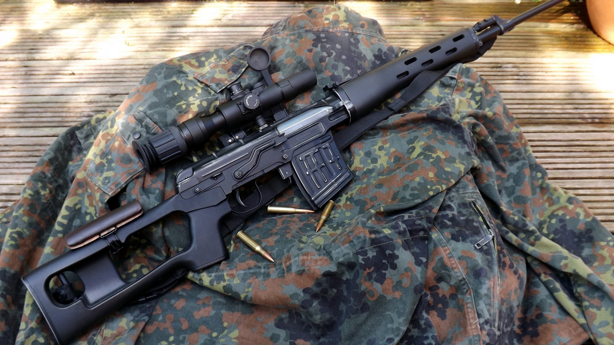 scharfschütze gewehr dragunov anblick jacke tarnung