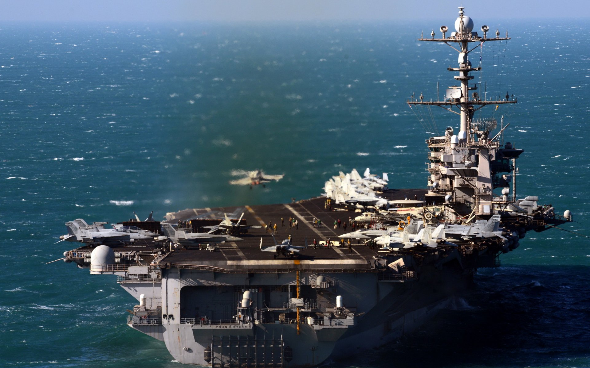 uss john c. stennis porte-avions armes