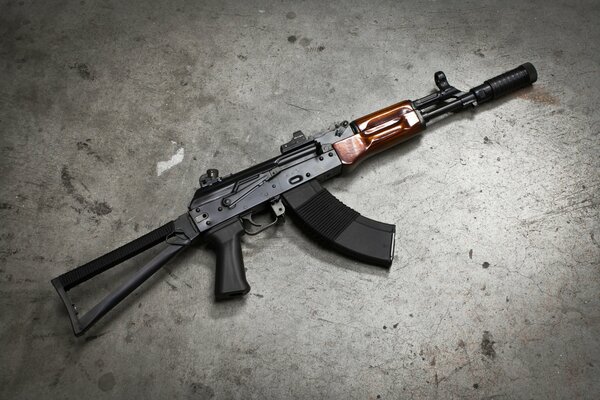 Kalashnikov aks-74 folding assault rifle